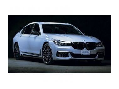 BMW представила седан 740e M Performance
