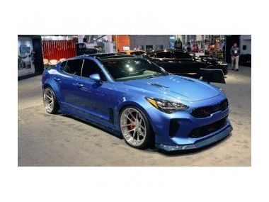 Kia демонстрирует 2 Stingers модифицированных Cadenza на SEMA