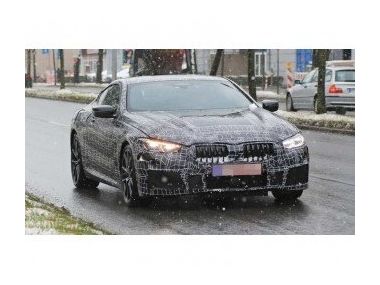 Тестується повним ходом купе BMW 8-й серії