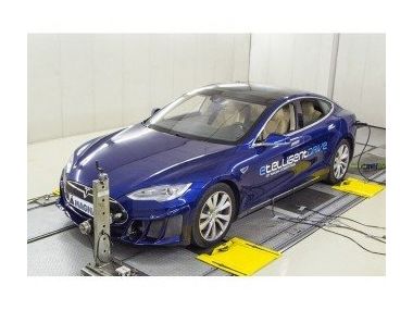 Magna покаже передову систему електроприводу