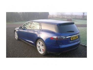 Універсал Tesla Model S покажуть в Лондоні