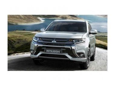 Mitsubishi продала 100 000 од. нових Outlander PHEV