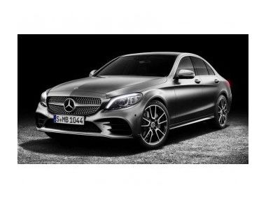 Оновлений Mercedes C-Class вже скоро!