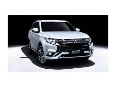 Оновлений Mitsubishi Outlander PHEV стане потужнішим