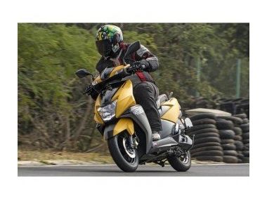 ПЕРШИЙ ОГЛЯД 2018 TVS NTORQ 125