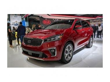 Оновлений Kia Sorento покажуть в березні