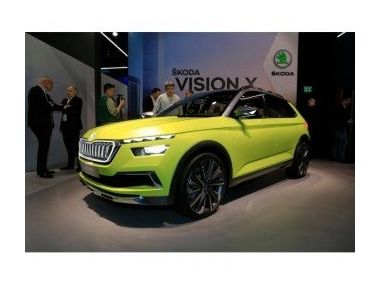 Кросовер Skoda Vision X стане гібридним