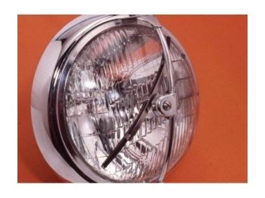 П'ять найдивніших фароочистників в дії.