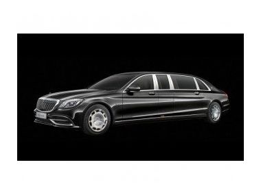 Лімузин Mercedes-Maybach Pullman покращився в деталях