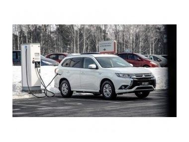 Mitsubishi розвиває мережу зарядних станцій ABB.