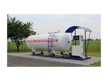 У чому різниця між стисненим і скрапленим природним газом?