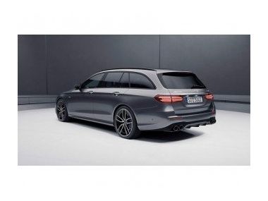 Новий Mercedes-AMG E 53 4Matic +