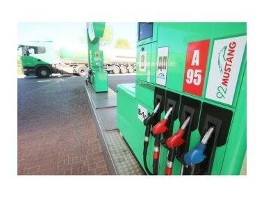 У бензинову машину залили дизельне паливо!?