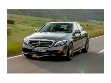 Мерседес C-Клас: Рестайлінг з 6.500 новими деталями