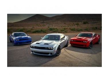 Рестайлінг купе Dodge Challenger SRT Hellcat