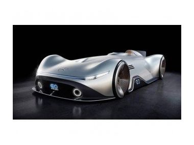 Концепт Mercedes EQ Silver Arrow. Гоночна класика