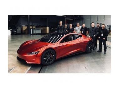 Tesla Roadster 2020: вражаючі деталі!