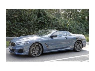 Кабріолет BMW 8 Series скинув камуфляж