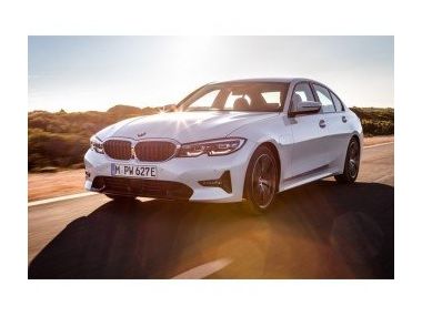 Гібридний BMW 330e c функцією XtraBoost