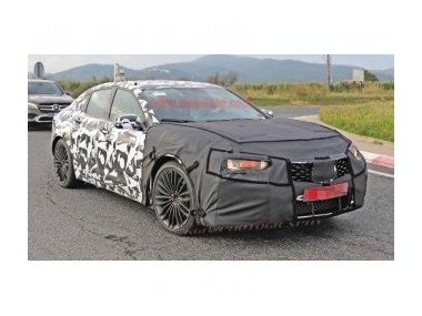 Acura тестує седан TLX