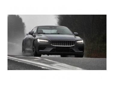 Електричний спорткар Polestar 1 проходить тести