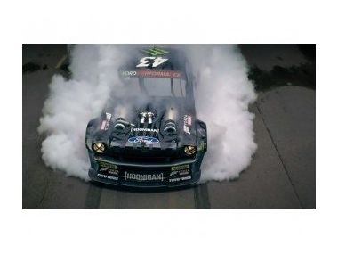 Gymkhana 10: Кен Блок - турне з хмарами диму