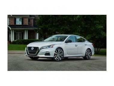 2019 Nissan Altima - новий повний привід і турбо двигун