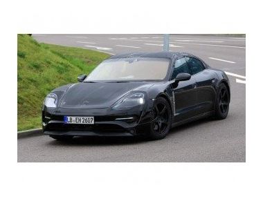 Porsche Taycan став бестселером до виробництва