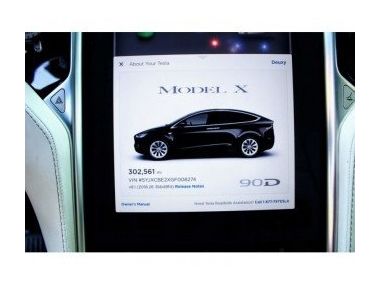 Ресурс батареї Tesla Model X 90D з пробігом 563 150 км