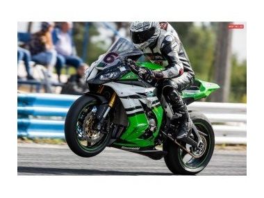 Класна мотошкола в Києві