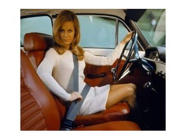 Volvo відзначає 60-й ювілей ременя безпеки