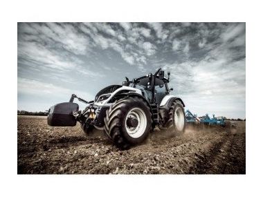 Догляд за сільгосптехнікою: підготовка до сезону