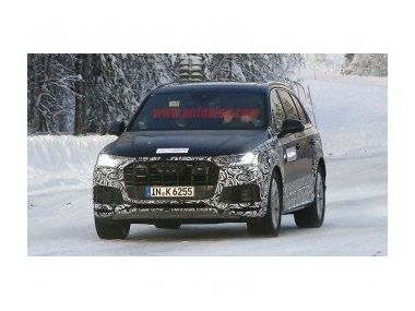 Шпигунські фотографії Audi Q7 2020