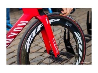 Подробиці про випуск шин Continental