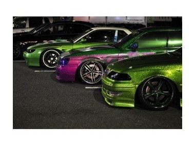 Як замаскувати вади на автомобільних багажниках