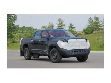 ​Гибрид Toyota Tundra 2021 стали публично тестировать