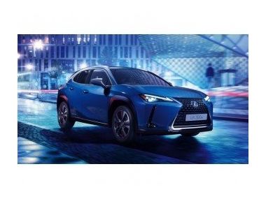 Lexus UX300e: електричний первісток
