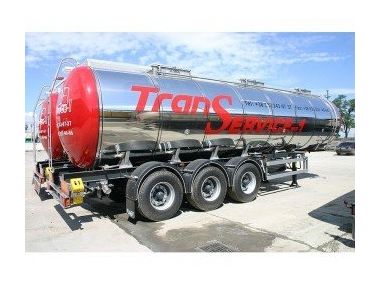 Преимущества автоцистерн под жидкие грузы