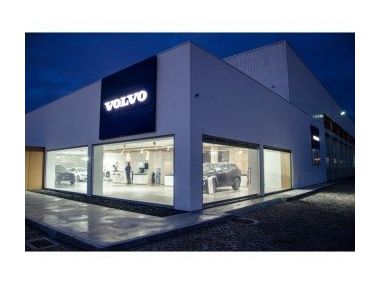 Светодиодное освещение автосалонов