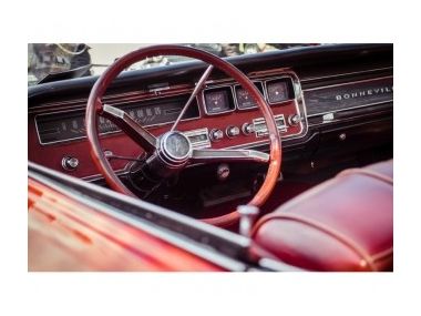 Как отреставрировать интерьер классического автомобиля